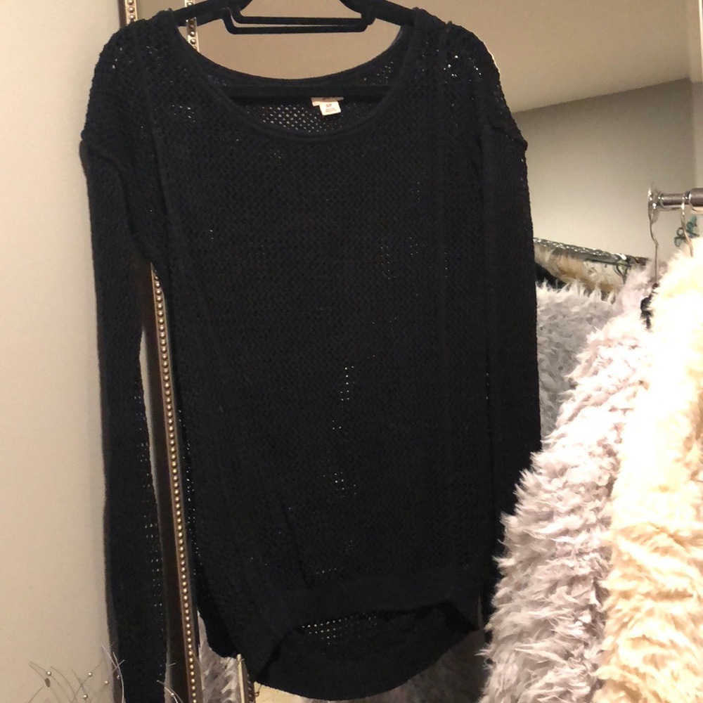 Black knitted sweater